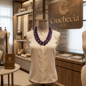 ✨ Colar Imperial Roxa e Pérolas – Coleção Crochecia ✨